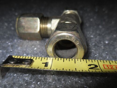 5 Parker 8BU T Fittings