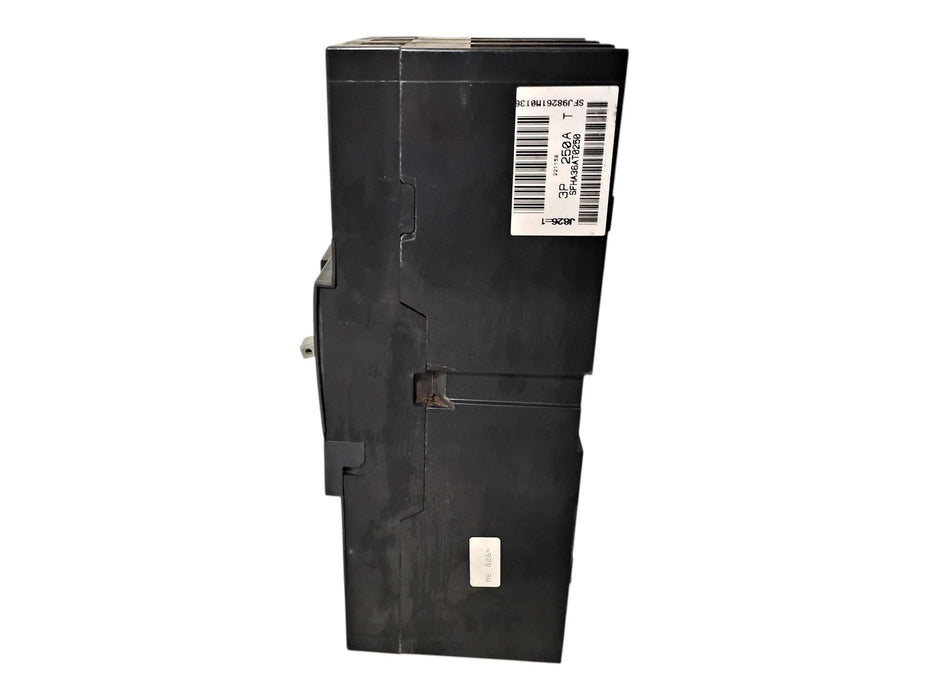 GE SFHA36AT0250 250 A Spectra RMS HI-BREAK Circuit Breaker w/ SRPF250A225 Trip