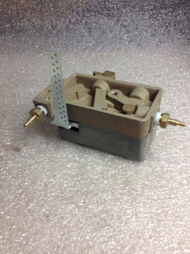 Johnson Controls D-9502 Positioner