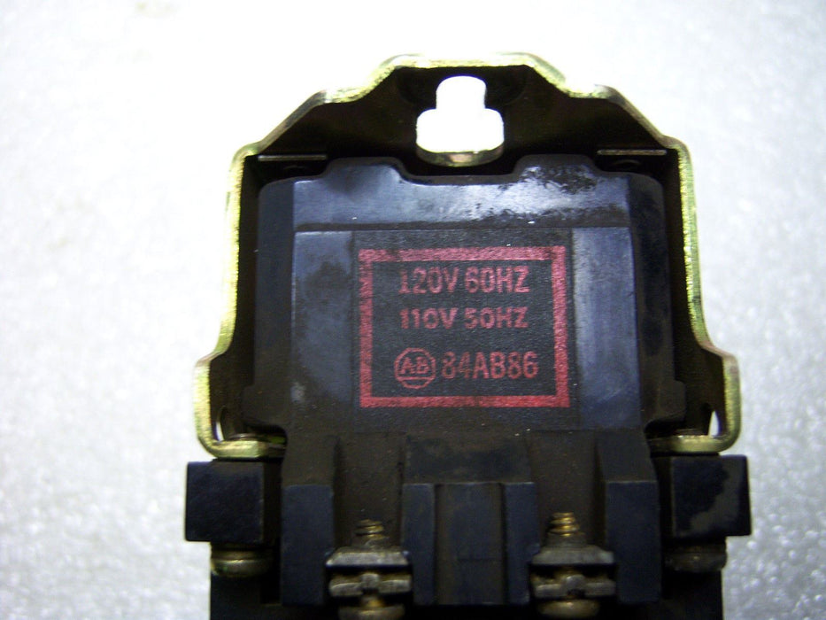 Allen-Bradley 700-N400A1 Industrial Control Relay