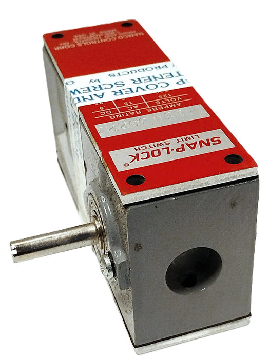 NAMCO EA150-30223 SNAP-LOCK 125 V AC/DC Rotary Gear Limit Switch w/ Rod Lever