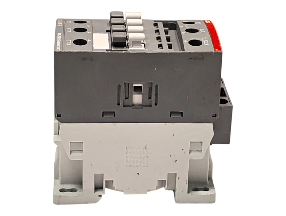 ABB AF30-30-00-13 600 V 50 A 3-Pole Contactor w/ 100-250 V AC Coil