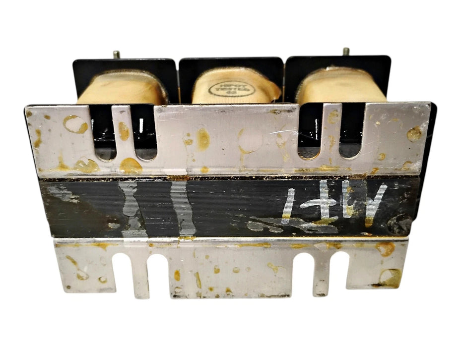 Allen-Bradley 1321-3R8-B 150134 8 A 3 mH 3-Phase Line Reactor