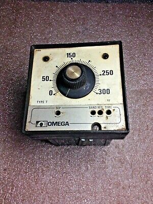 Omega Engineering IM-922B-1 Temperature Controller