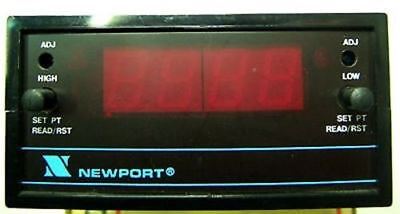 Newport Panel Meter Q 2001 S 10 Volts 120 VAC
