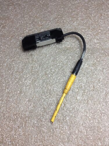 Keyence Corp FS-V21R Photoelectric Fiber Optic Amplifier