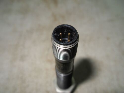 1 Cutler-Hammer E57LAL12T111SD PROXIMITY SWITCH