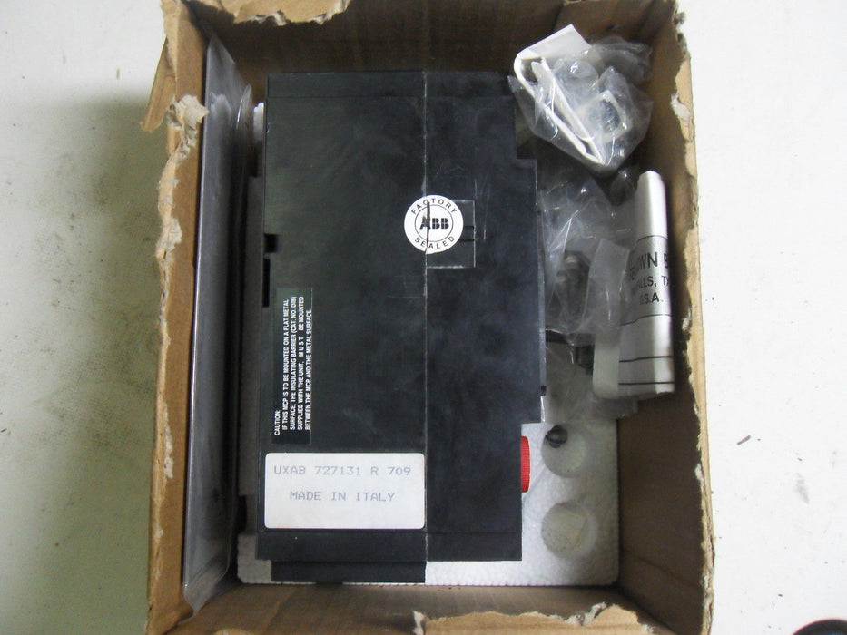 ABB UXAB 727131 R 709 3P 480VAC 50AMP CIRCUIT BREAKER