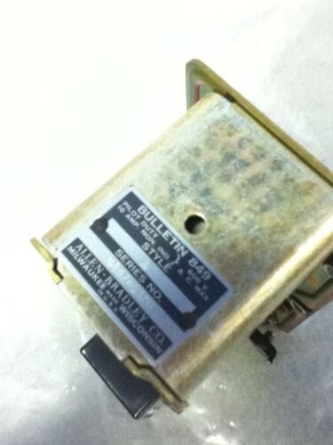 Allen-Bradley 849-ZOD32 SERIES B TIME DELAY RELAY
