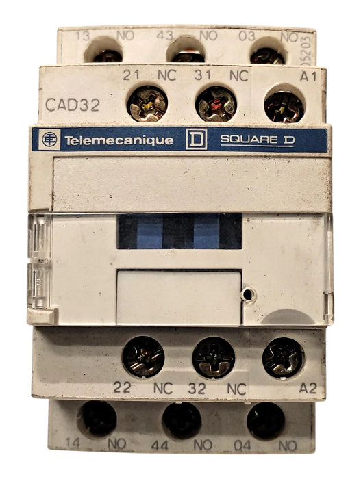Schneider Electric CAD32G7 600 V 10 A Control Relay w/ 120 V AC Coil