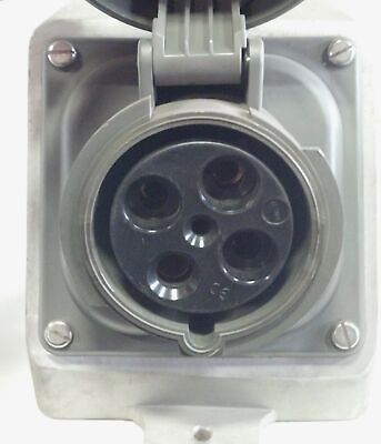 Pass & Seymour PS4100R7-W 480V 3PH 100A Watertight Receptacle w/ PS4100P7-W Plug