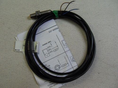 1 EATON E57EBL8T111SP INDUCTIVE PROXIMITY SENSOR