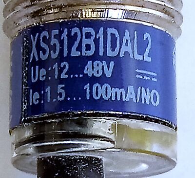Telemecanique XS512B1DAL2 12-48 VDC Inductive Proximity Sensor
