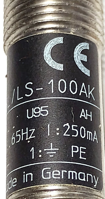 Efector IFA2004-BBOW/SL/LS-100AK IF0287 20-250 V AC Inductive Proximity Sensor
