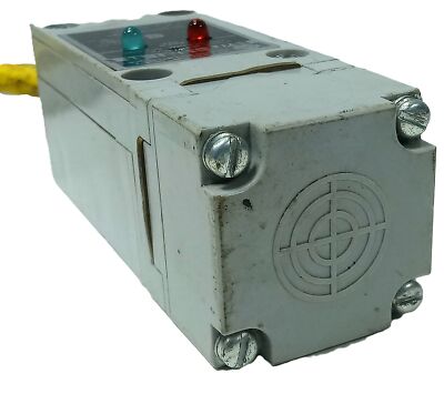 Allen-Bradley 802PR-LBAR1-08 20-250 V AC/DC 2-25 mA Inductive Proximity Sensor
