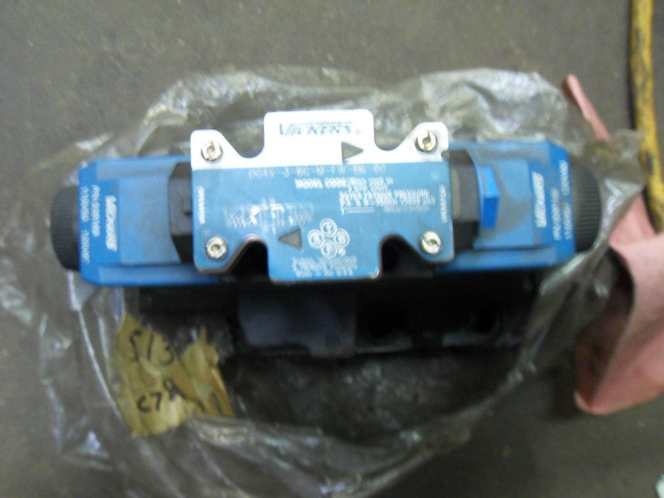 Vickers DG5S-8-2C-T-M-FW-B6-40 / DG4V-3-6C-M-FW-B6-60 Control Valve