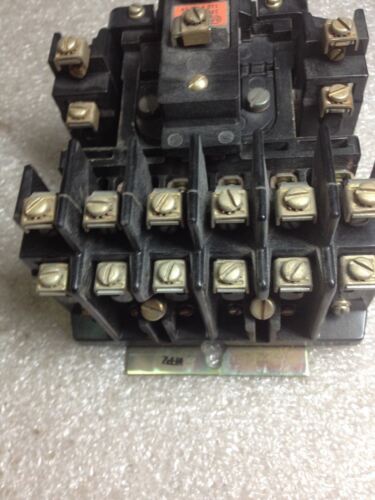 Allen-Bradley 700-BR800A1 8 POLE RELAY