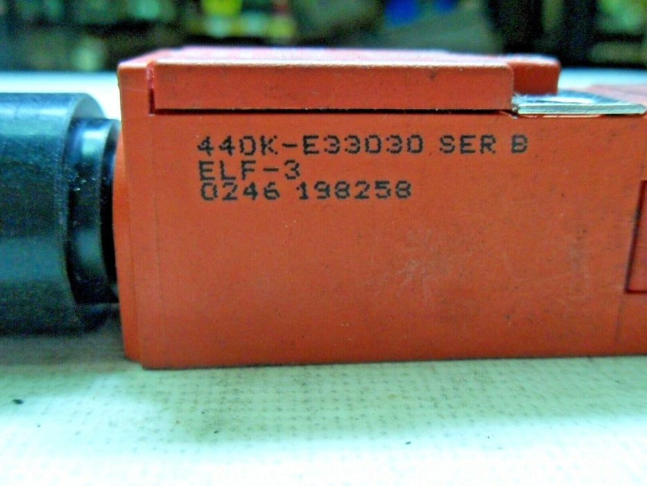 Allen-Bradley 440K-E33030 Safety Switch