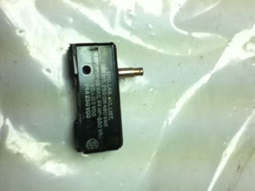 LOT OF 9 MICRO SWITCH BZ-2RS SWITCHES