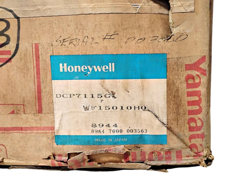 Honeywell DCP7115GWF15010H0 120 V DCP 700 Digital Control Programmer