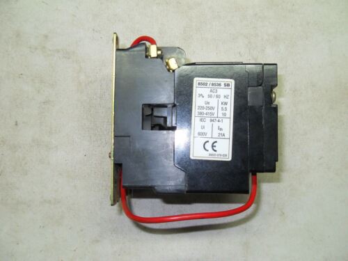 1 Square D 8536SBO2S SER A SIZE 0 STARTER