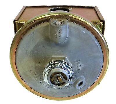 Dwyer 1823-20 Series 1800 Low Differential Pressure Switch