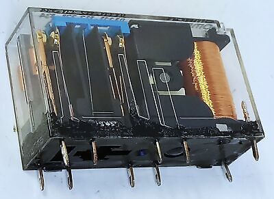 Omron G7SA-3A1B Safety Relay
