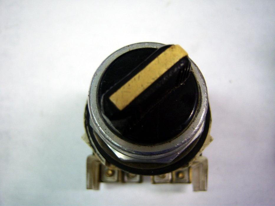 Allen-Bradley 800T-H2A 2 Position Maintained Rotary Knob Selector Switch
