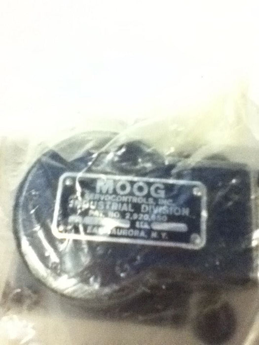 Moog Controls 73-101 Valve
