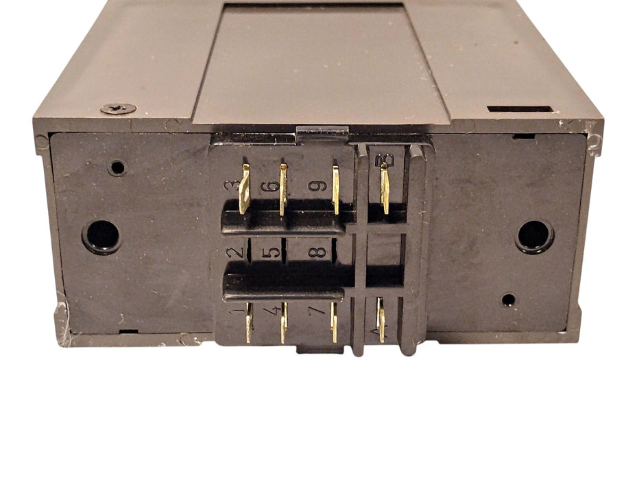 Eagle Signal DG102A3 120 V AC 10 A 1-7 sec Timer Module
