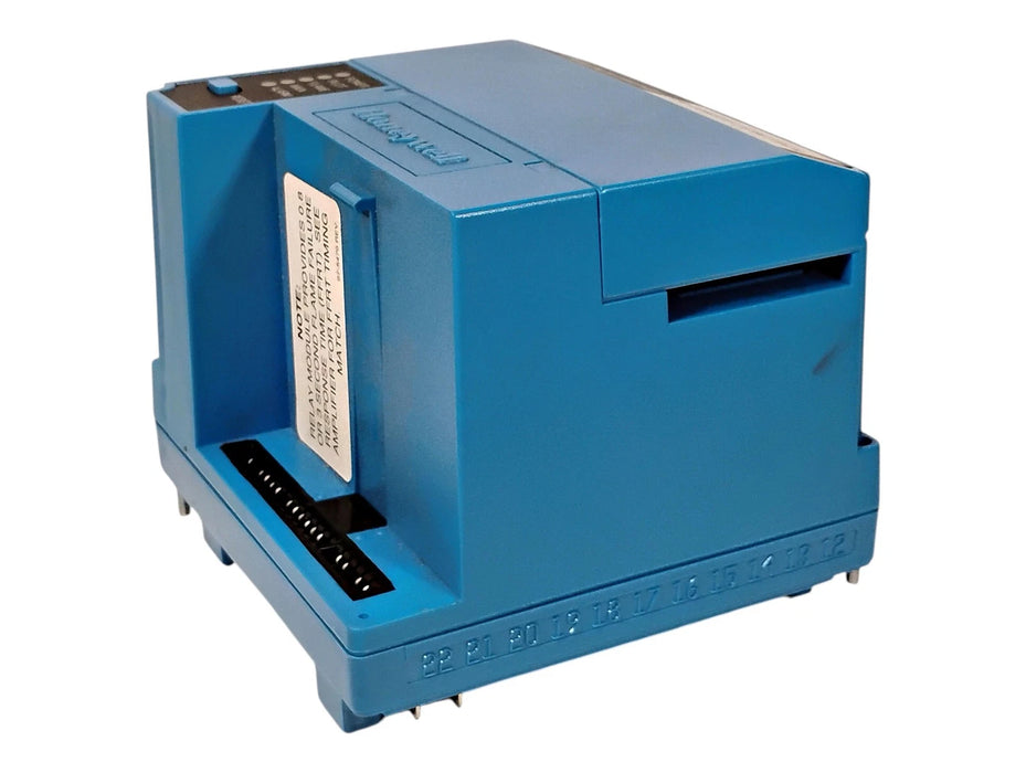 Honeywell RM7895 C 1012 120 VAC Burner Control