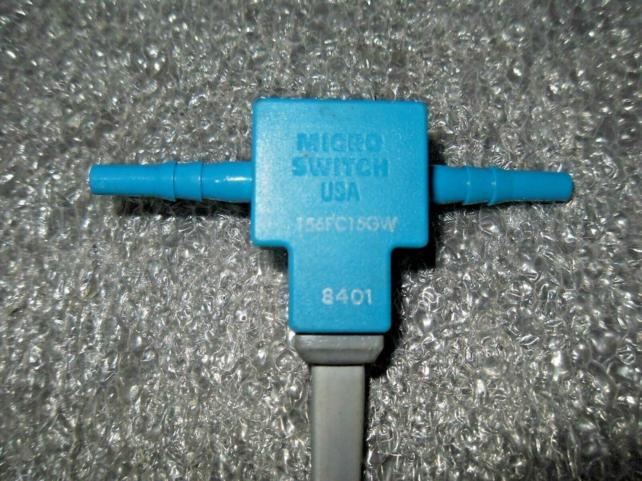 MICRO SWITCH 156PC15GW Flow Through Pressure Sensor