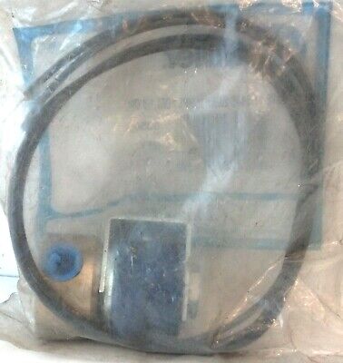 Miller 035601 1/4" IPS 110/120 V AC 90 PSI 2-Way Solenoid Valve