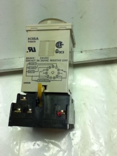 OMRON H3BA TIMER WItH BASE