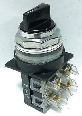 GE CR104PSG94B91 3-Position Spring Return Left/Right Selector Switch