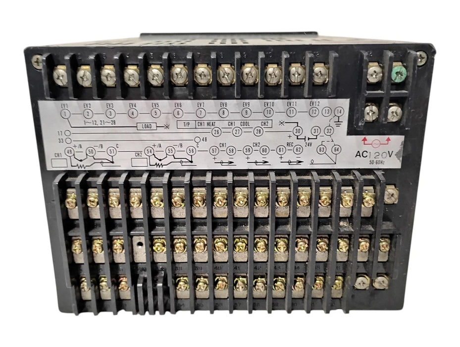 Honeywell DCP7115GKF15012H0 120 V AC Digital Control Programmer