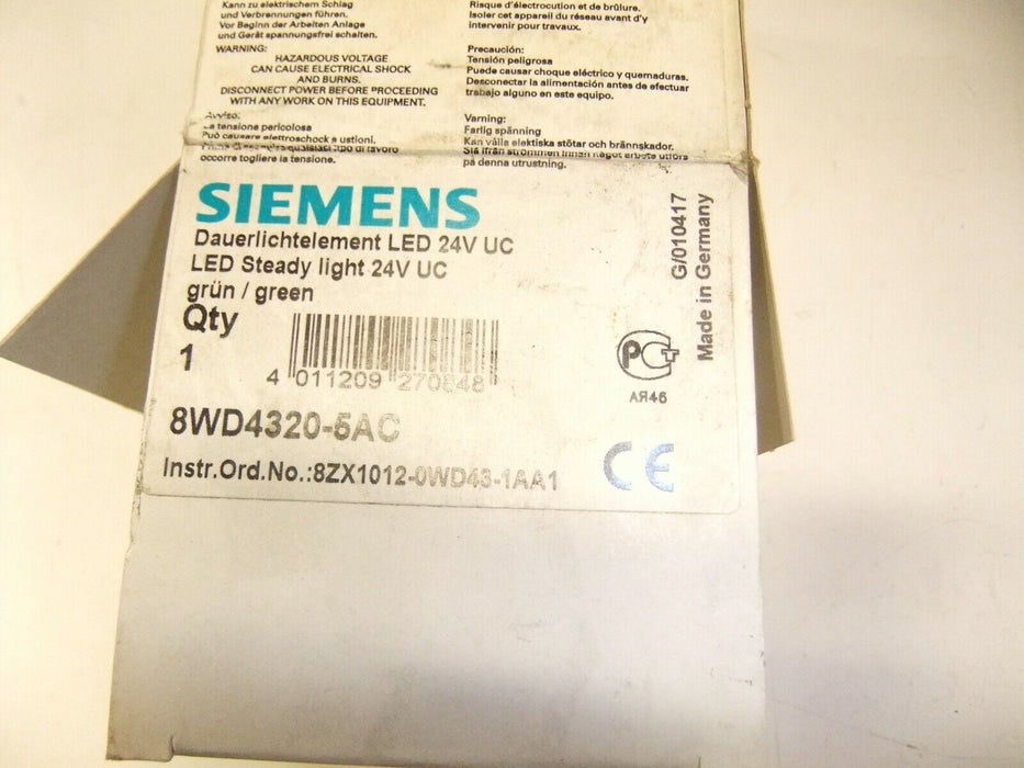 Siemens 8WD4 320-5AC GREEN SIGNAL LED LIGHT