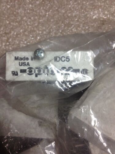 8 Grayhill IDC Input Modules