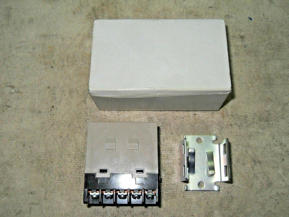 Omron G7J-A4-B-W1 24Vdc Power Relay