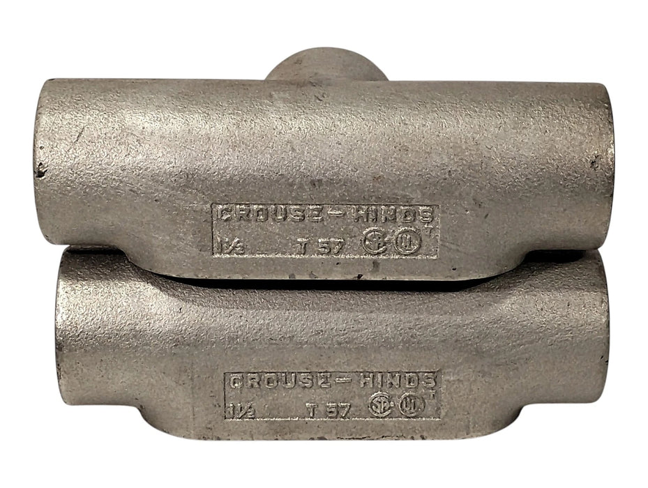 Crouse Hinds T57 1-1/2 in Rigid Conduit Outlet Body