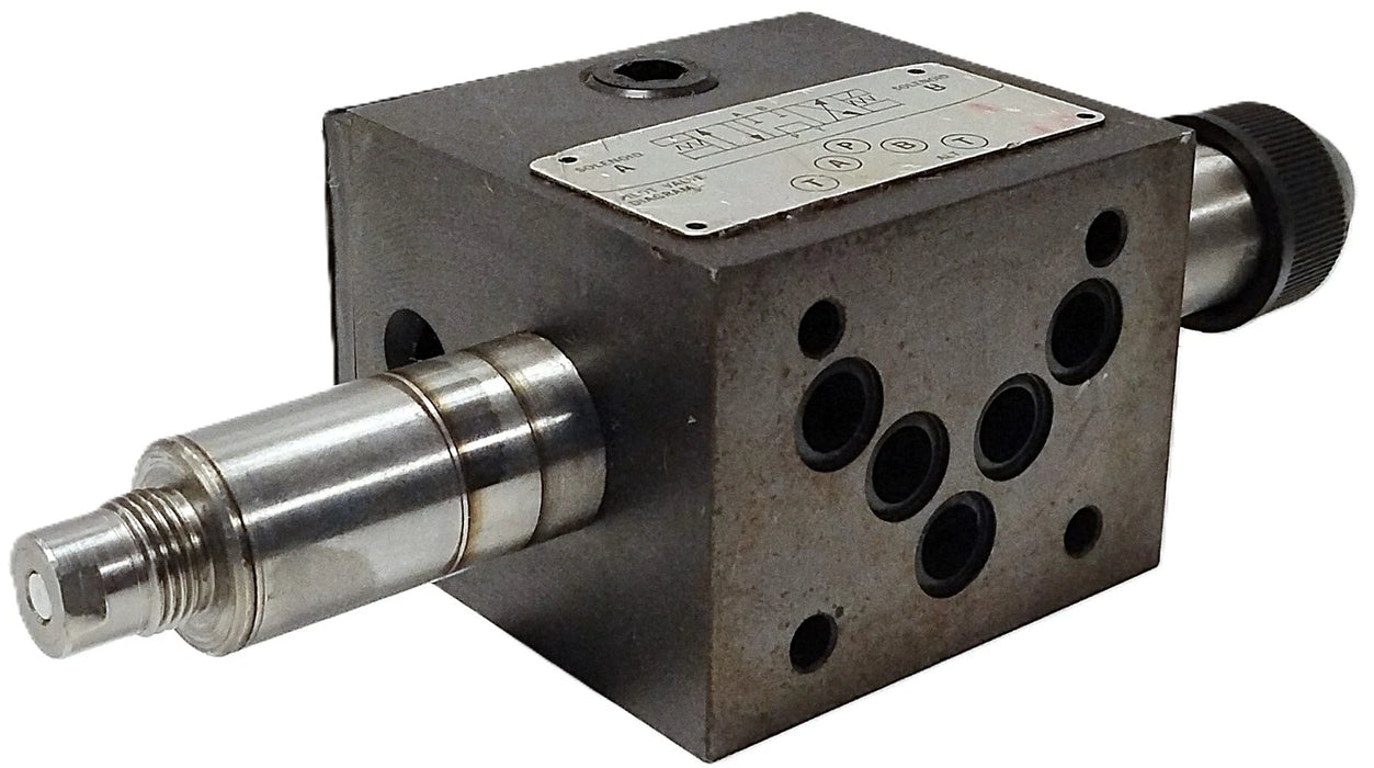 Vickers 02119796DG4S4L018GB-60 Hydraulic Directional Pilot Valve