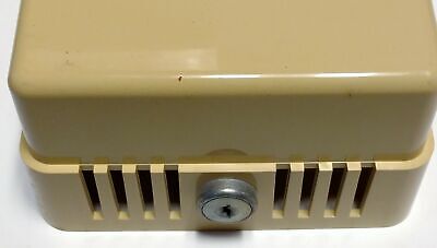 Robertshaw A190 Series Thermostat Guard