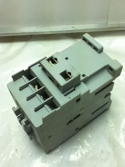 Allen-Bradley 100-C12D10 Contactor