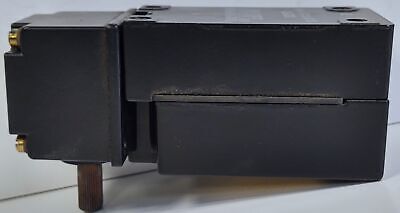 GE CR215G1A12 Watertight / Oiltight Rotary Limit Switch