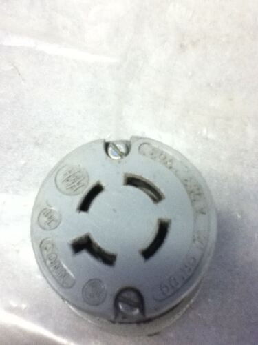 Arrow Hart AH6422 Plug