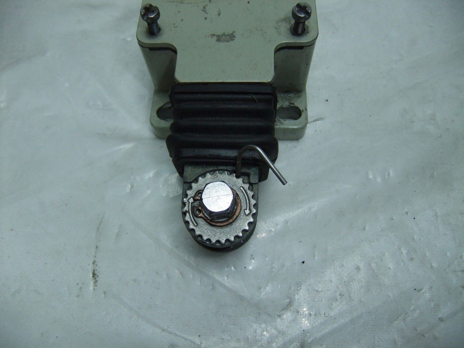Telemecanique Cable Pull Switch XY2CH13150H7