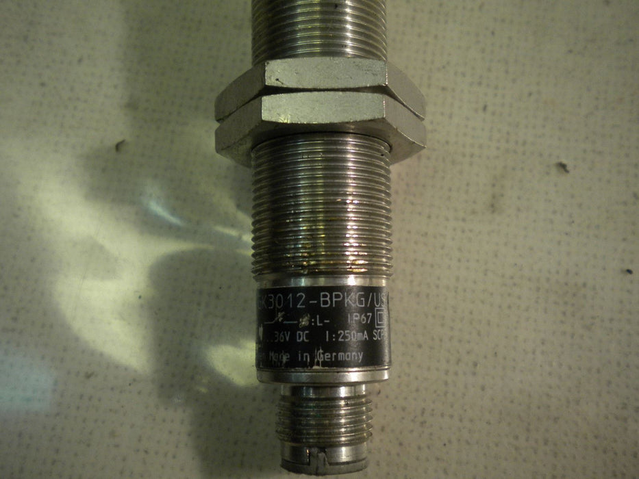 IFM Efector Inductive Sensor IG5841 IGK3012-BPKG/US-100-DPS