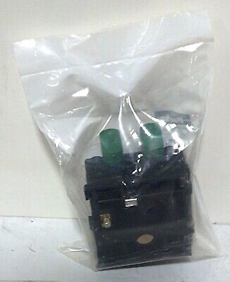 Parker PVD-B1414287 1/8" 4/2 4-Way Pneumatic Power Valve