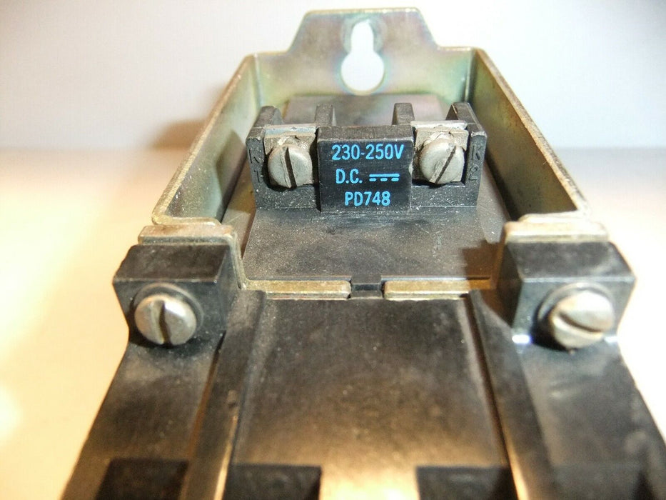 Allen-Bradley 700DC-PK400Z2 Relay