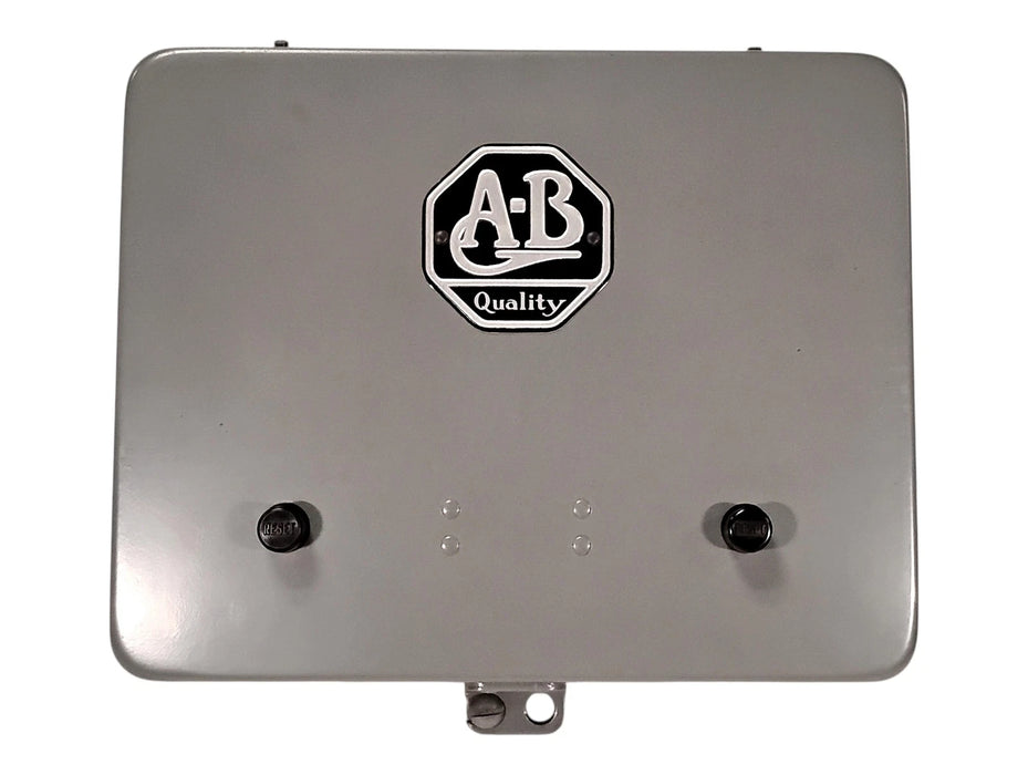 Allen-Bradley 705TAA 220 V AC NEMA Size 00 Magnetic Starter in NEMA 1 Enclosure